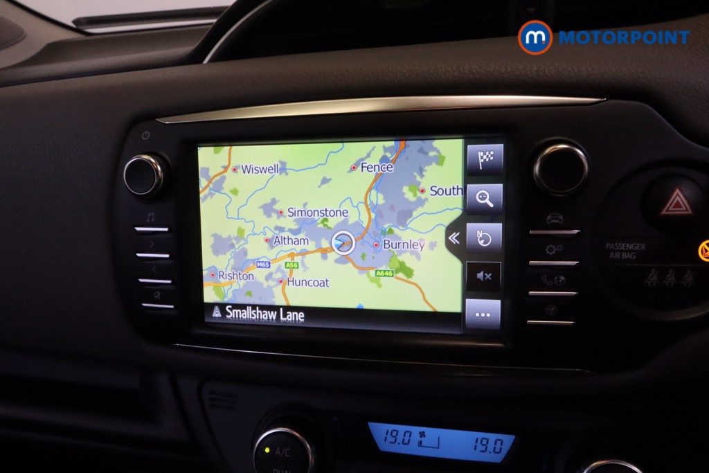 Toyota Yaris Icon Tech Automatic Petrol-Electric Hybrid Hatchback - Stock Number (1558103) - 2nd supplementary image