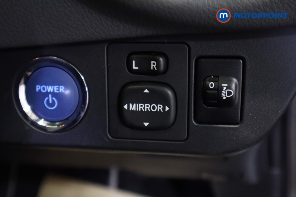 Toyota Yaris Icon Tech Automatic Petrol-Electric Hybrid Hatchback - Stock Number (1558103) - 8th supplementary image