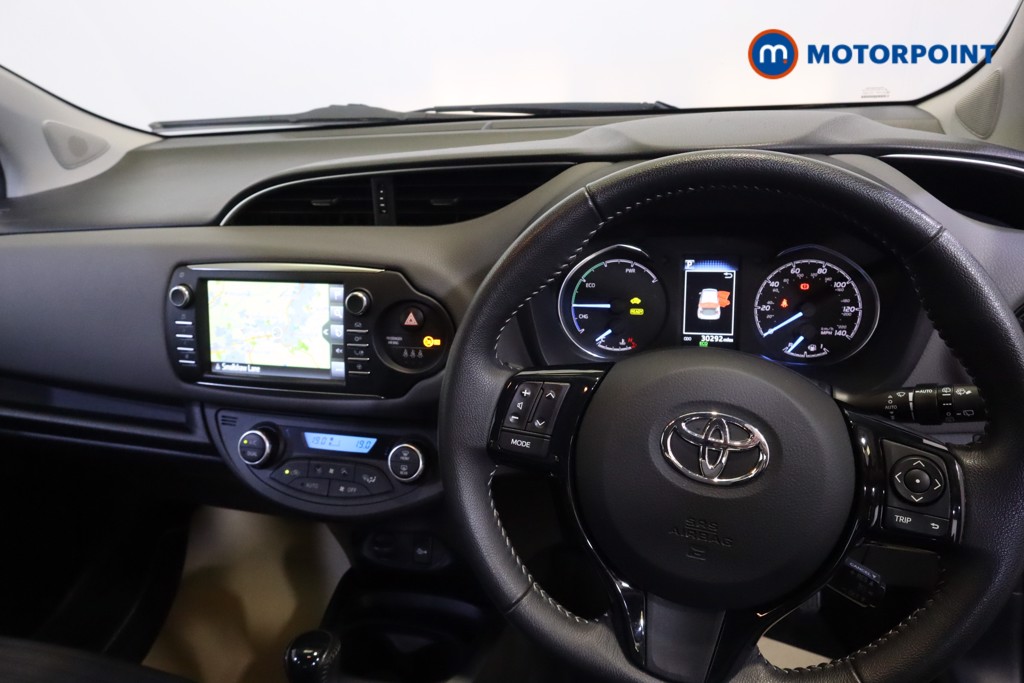 Toyota Yaris Icon Tech Automatic Petrol-Electric Hybrid Hatchback - Stock Number (1558103) - 1st supplementary image