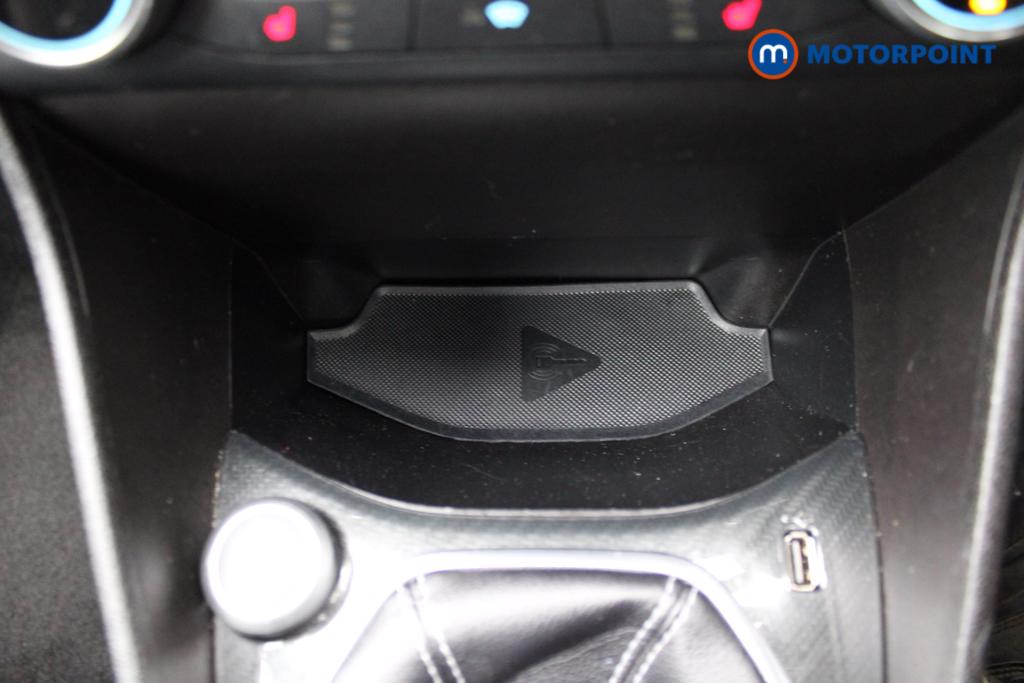 Ford Fiesta Active X Manual Petrol Hatchback - Stock Number (1558373) - 11th supplementary image