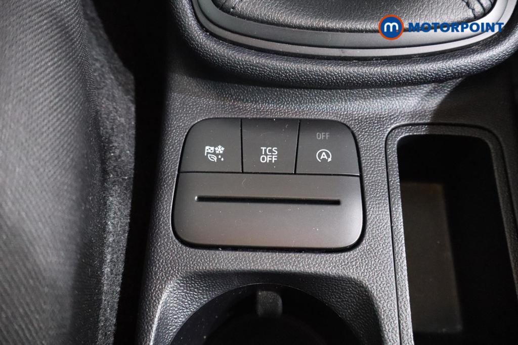 Ford Fiesta Trend Manual Petrol Hatchback - Stock Number (1558603) - 5th supplementary image