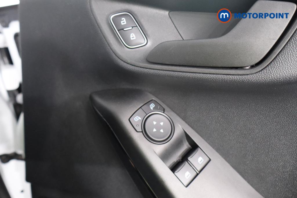 Ford Fiesta Trend Manual Petrol Hatchback - Stock Number (1558603) - 13th supplementary image