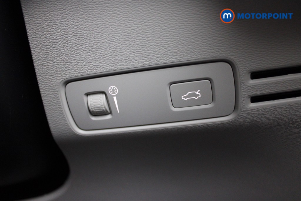 Volvo Xc40 Inscription Pro Automatic Petrol SUV - Stock Number (1558871) - 15th supplementary image