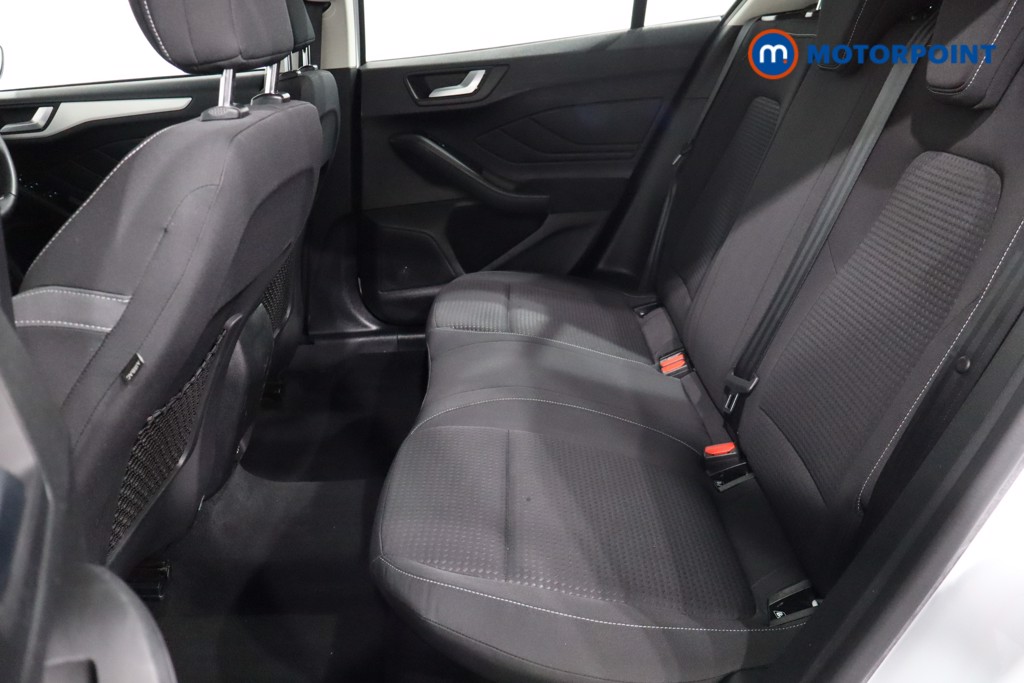 Ford Focus Zetec Manual Petrol Hatchback - Stock Number (1558996) - 5th supplementary image