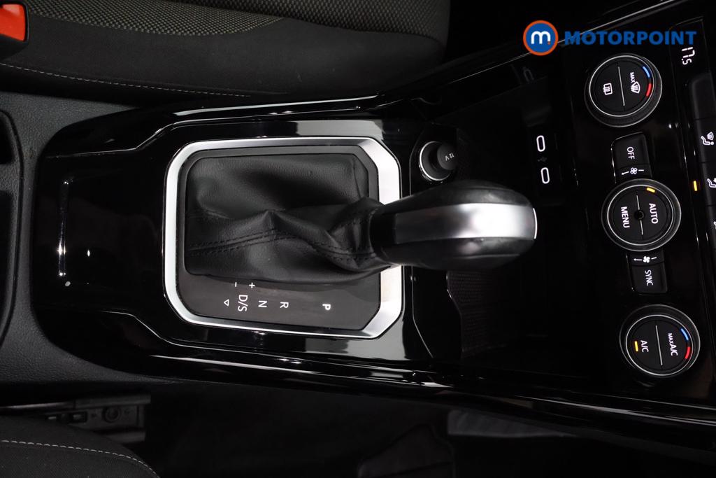 Volkswagen T-Roc Black Edition Automatic Petrol SUV - Stock Number (1559367) - 6th supplementary image