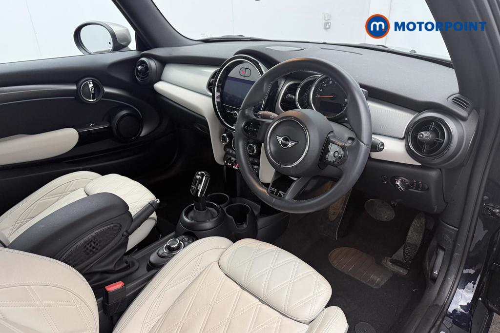 Mini Convertible Cooper Exclusive Automatic Petrol Convertible - Stock Number (1559913) - 5th supplementary image
