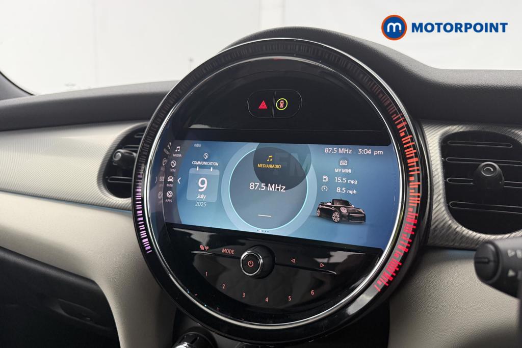 Mini Convertible Cooper Exclusive Automatic Petrol Convertible - Stock Number (1559913) - 9th supplementary image