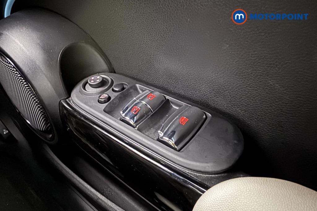 Mini Convertible Cooper Exclusive Automatic Petrol Convertible - Stock Number (1559913) - 14th supplementary image