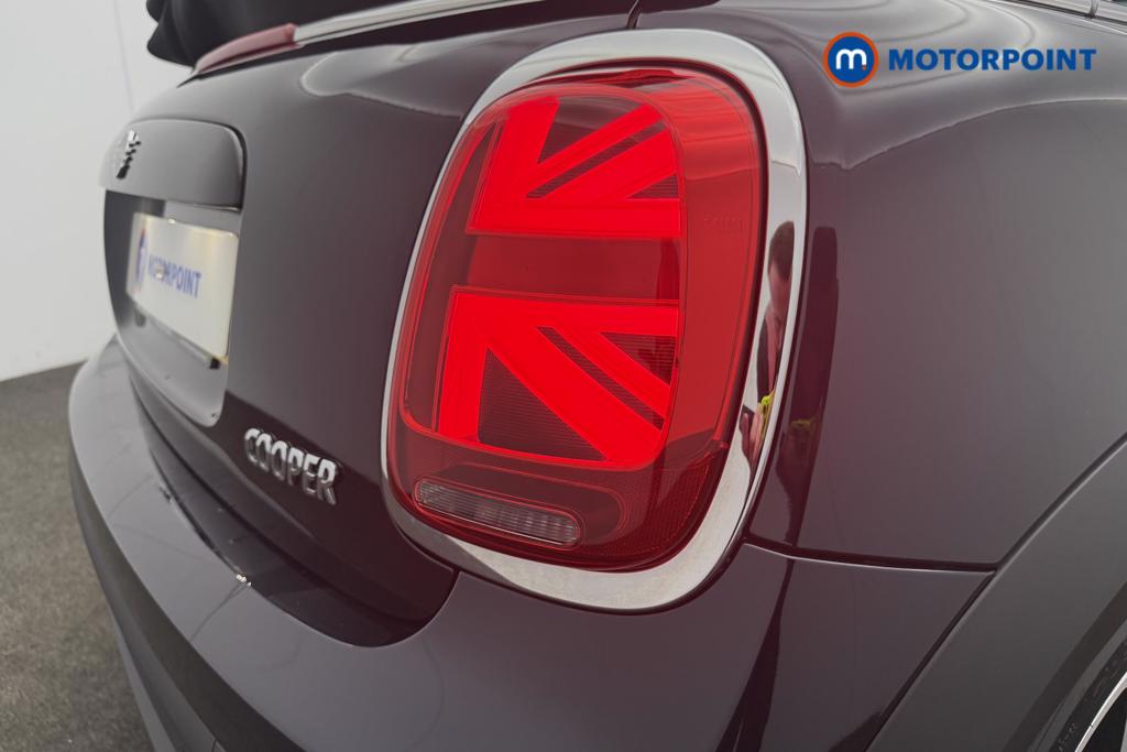 Mini Convertible Cooper Exclusive Automatic Petrol Convertible - Stock Number (1559913) - 16th supplementary image