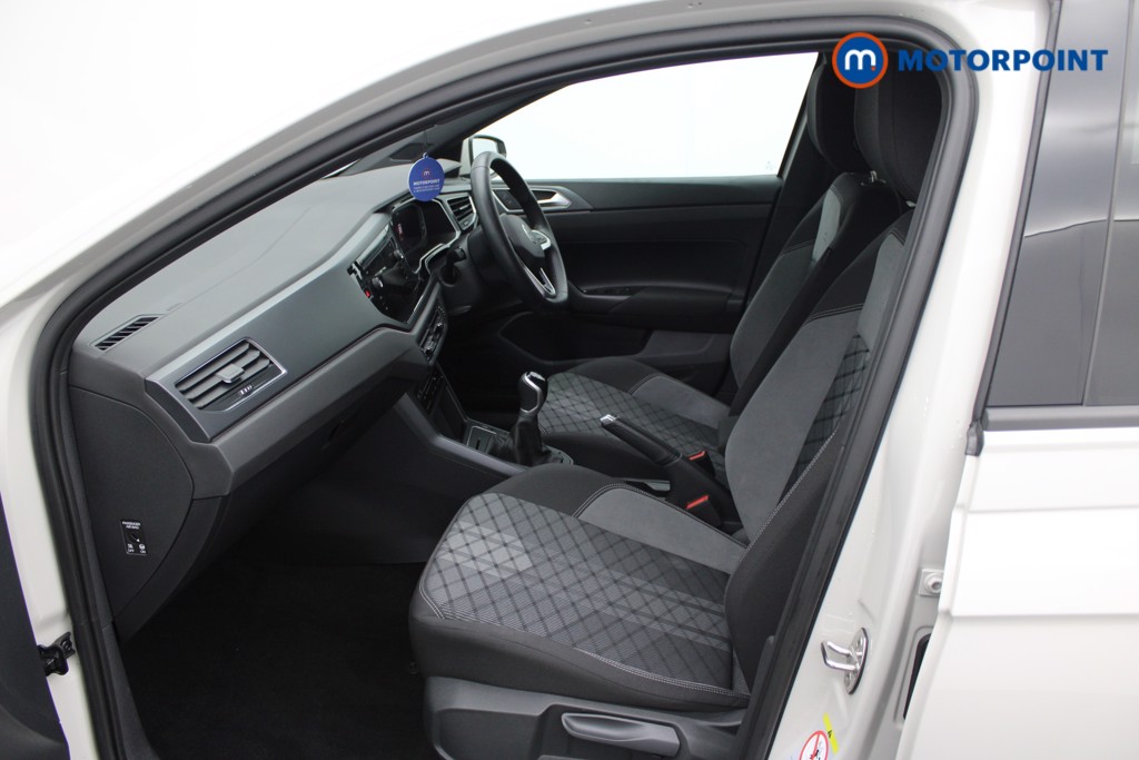 Volkswagen Polo R-Line Manual Petrol Hatchback - Stock Number (1560008) - 1st supplementary image