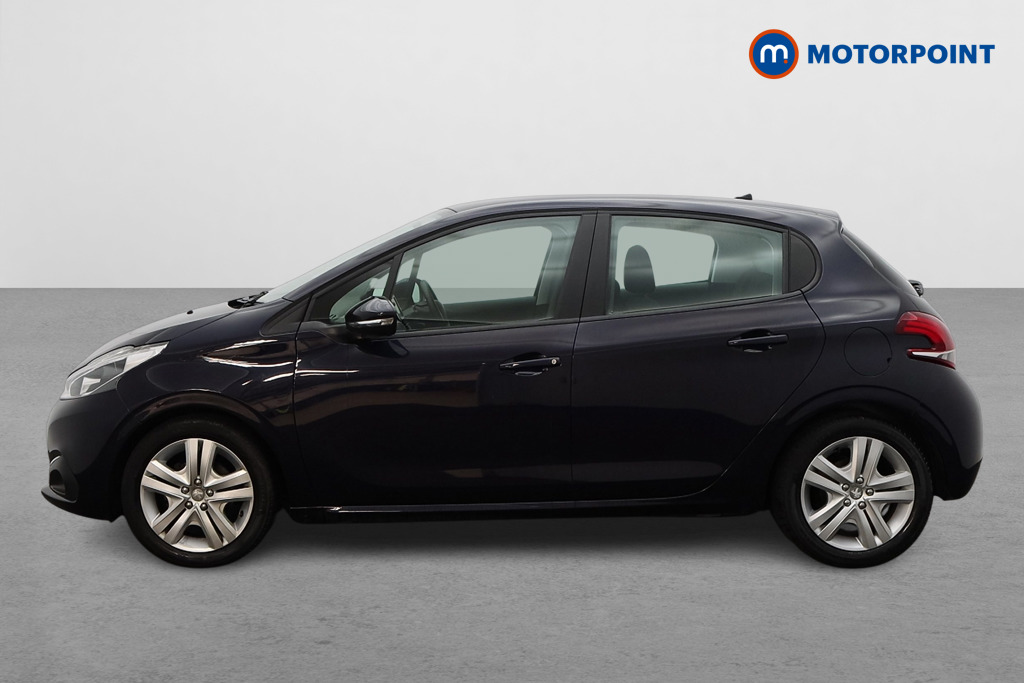 Peugeot 208 Active Manual Diesel Hatchback - Stock Number (1560040) - Passenger side