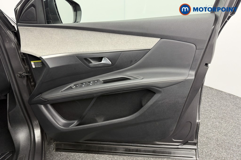 Peugeot 3008 GT Manual Diesel SUV - Stock Number (1560112) - 16th supplementary image