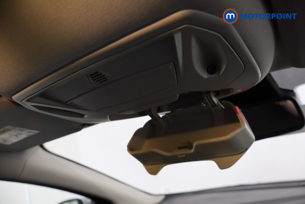Ford Focus Titanium Manual Petrol Hatchback - Stock Number (1560373) - 18th supplementary image