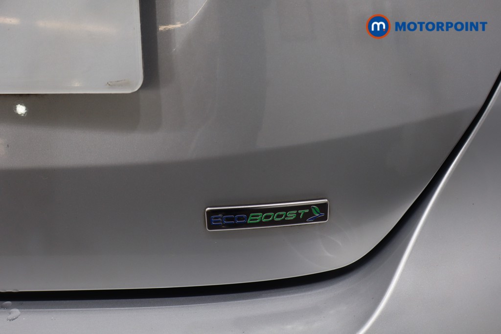 Ford Focus Titanium Manual Petrol Hatchback - Stock Number (1560373) - 27th supplementary image