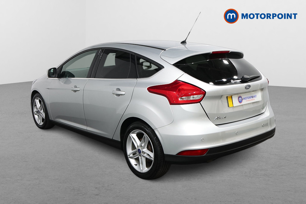 Ford Focus Titanium Manual Petrol Hatchback - Stock Number (1560373) - Passenger side rear corner