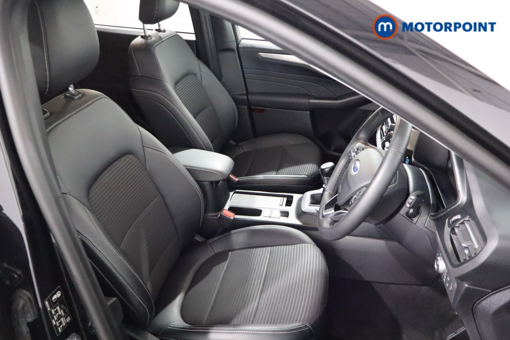 Ford Kuga Titanium Manual Petrol SUV - Stock Number (1560525) - 4th supplementary image