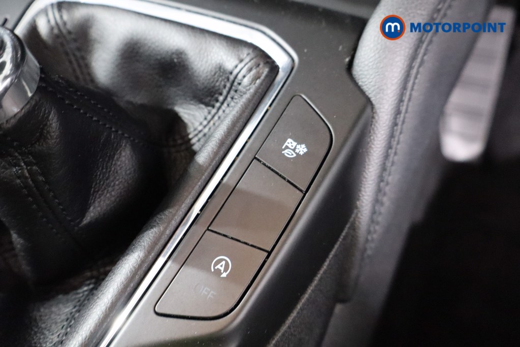 Ford Kuga Titanium Manual Petrol SUV - Stock Number (1560525) - 17th supplementary image