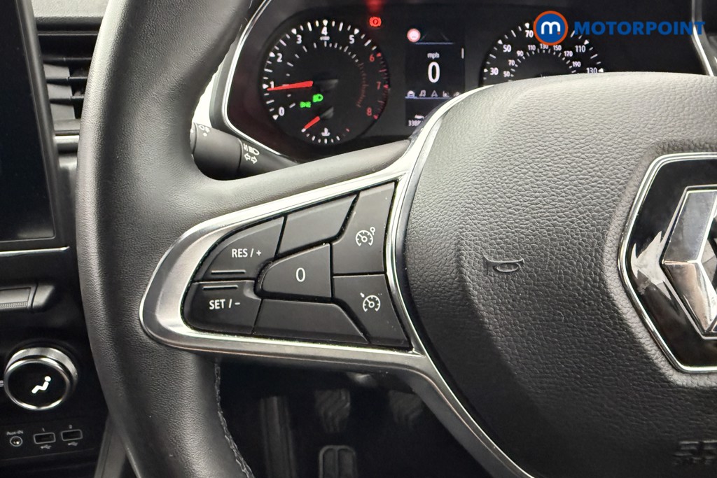 Renault Captur Iconic Manual Petrol SUV - Stock Number (1560751) - 12th supplementary image