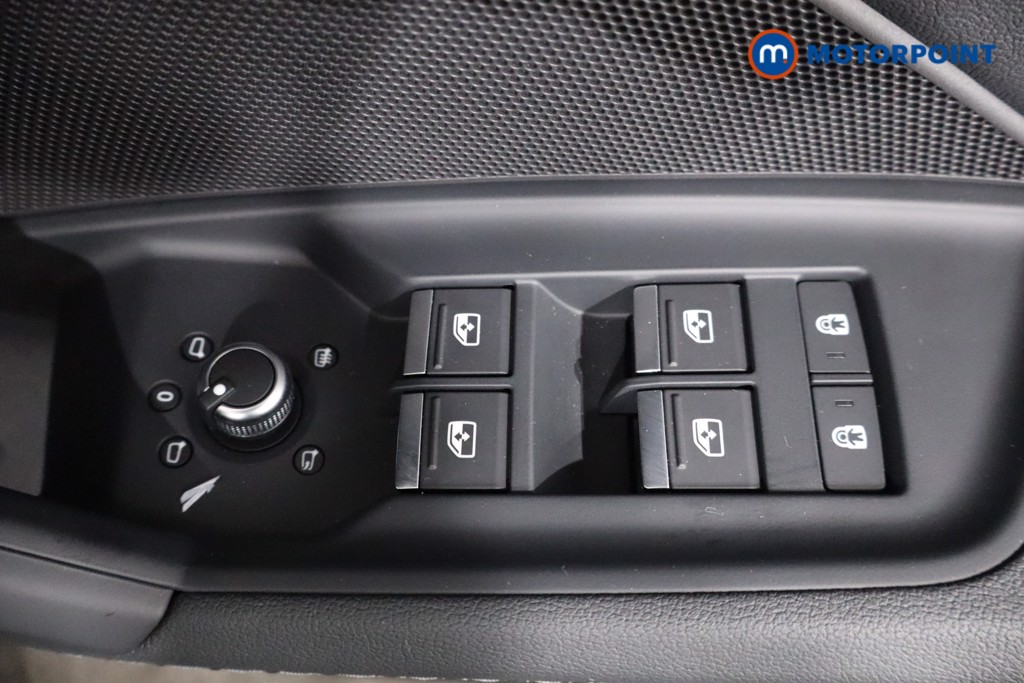 Audi A3 S Line Automatic Petrol Plug-In Hybrid Hatchback - Stock Number (1561055) - 19th supplementary image