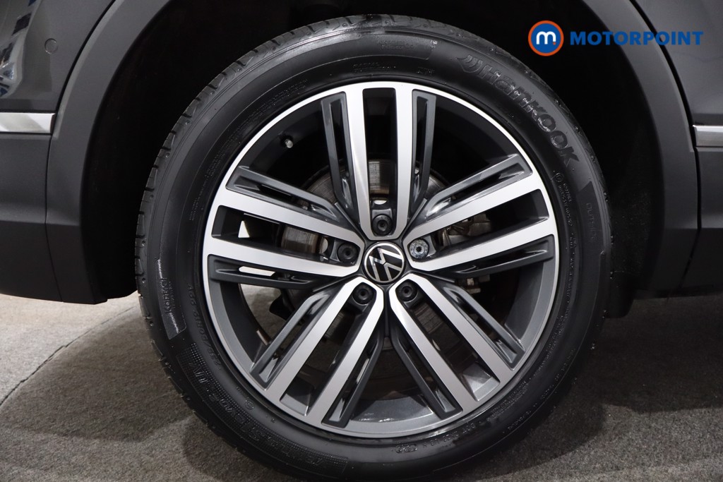 Volkswagen Tiguan Elegance Automatic Petrol Plug-In Hybrid SUV - Stock Number (1561075) - 9th supplementary image