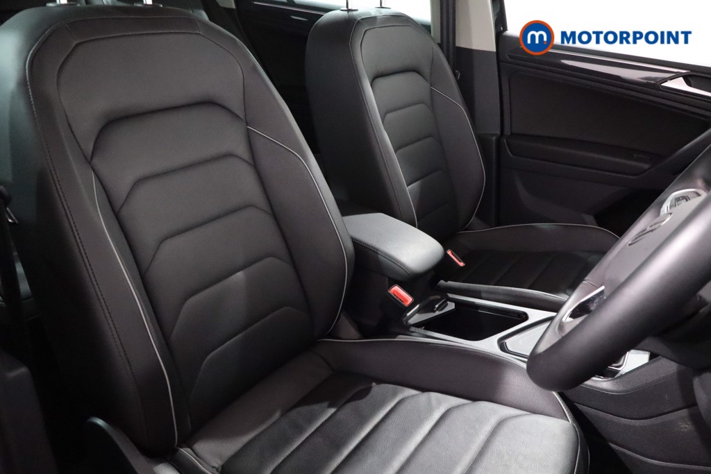 Volkswagen Tiguan Elegance Automatic Petrol Plug-In Hybrid SUV - Stock Number (1561075) - 24th supplementary image