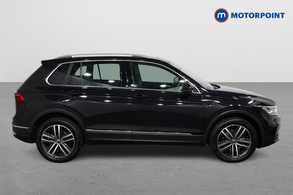 Volkswagen Tiguan Elegance Automatic Petrol Plug-In Hybrid SUV - Stock Number (1561075) - Drivers side