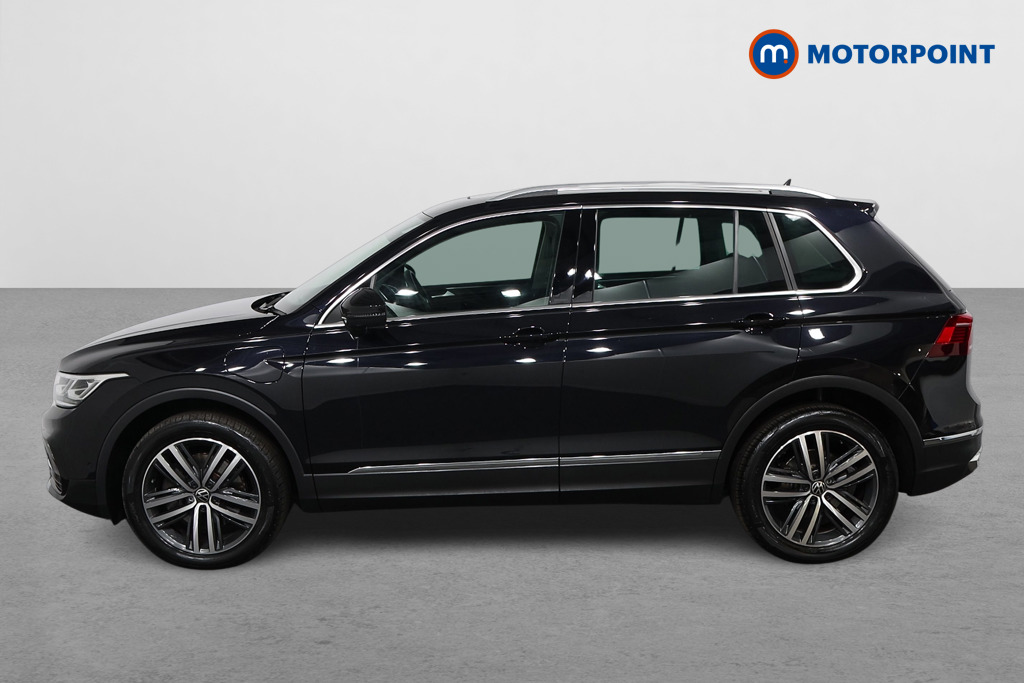 Volkswagen Tiguan Elegance Automatic Petrol Plug-In Hybrid SUV - Stock Number (1561075) - Passenger side