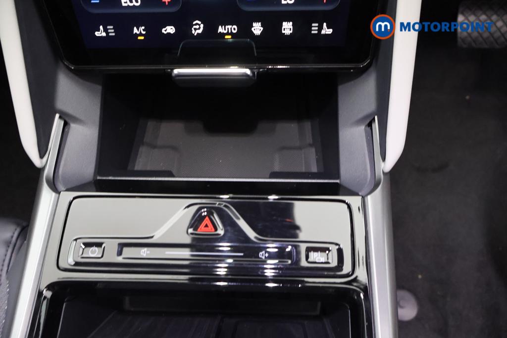 Ford Explorer Select Automatic Electric SUV - Stock Number (1561363) - 9th supplementary image