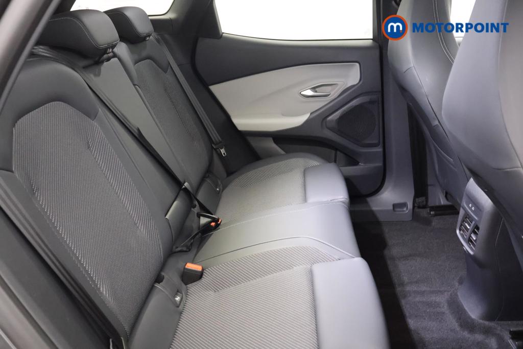 Ford Explorer Select Automatic Electric SUV - Stock Number (1561363) - 16th supplementary image