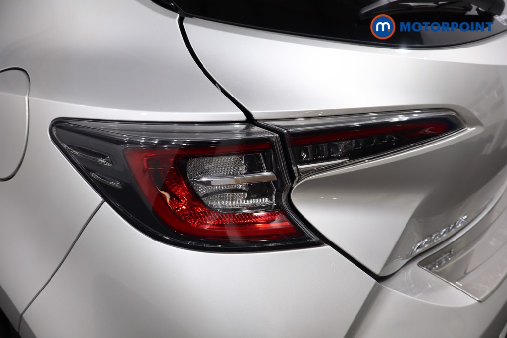 Toyota Corolla Gr Sport Automatic Petrol-Electric Hybrid Hatchback - Stock Number (1561446) - 27th supplementary image