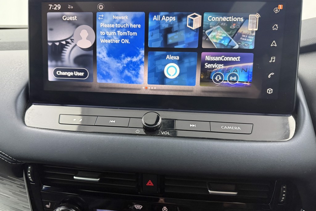Nissan Qashqai Tekna Manual Petrol SUV - Stock Number (1543664) - 9th supplementary image