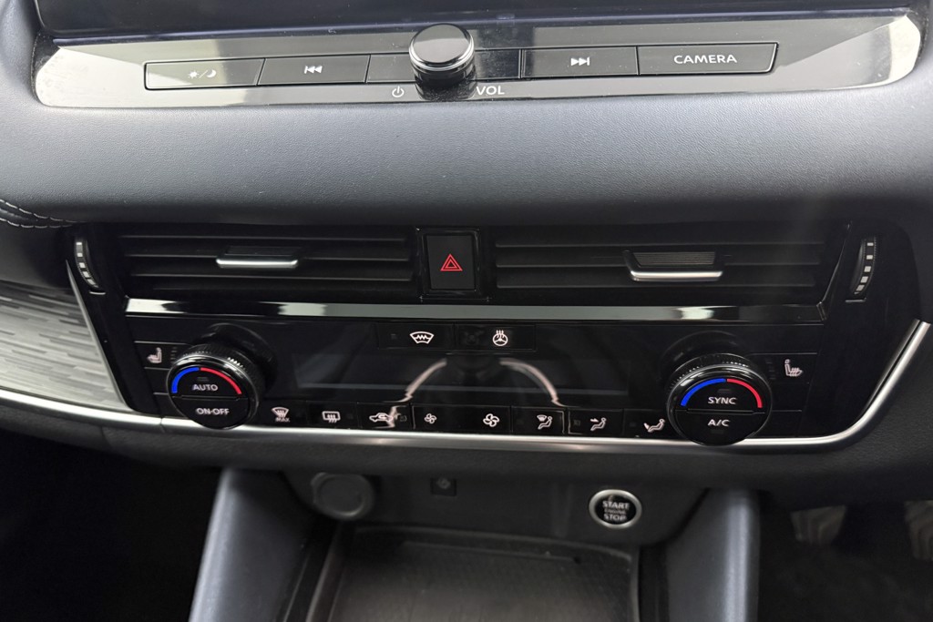 Nissan Qashqai Tekna Manual Petrol SUV - Stock Number (1543664) - 12th supplementary image