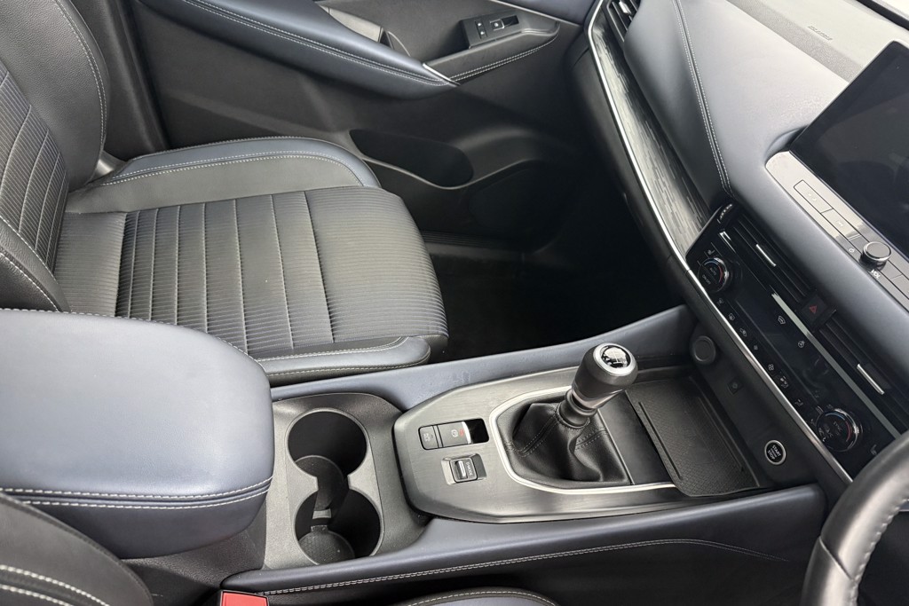 Nissan Qashqai Tekna Manual Petrol SUV - Stock Number (1543664) - 16th supplementary image