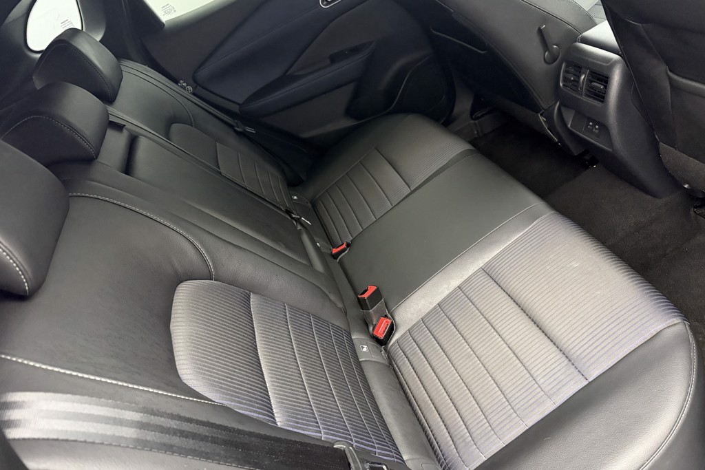 Nissan Qashqai Tekna Manual Petrol SUV - Stock Number (1543664) - 23rd supplementary image