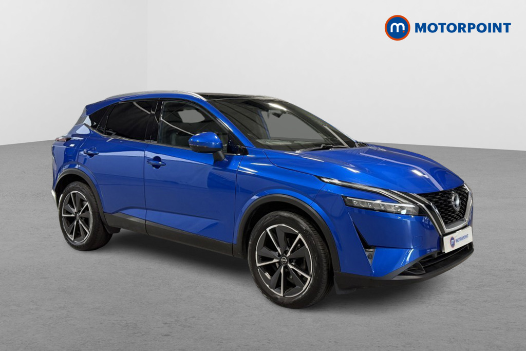 Nissan Qashqai Tekna Manual Petrol SUV - Stock Number (1543664) - Drivers side front corner