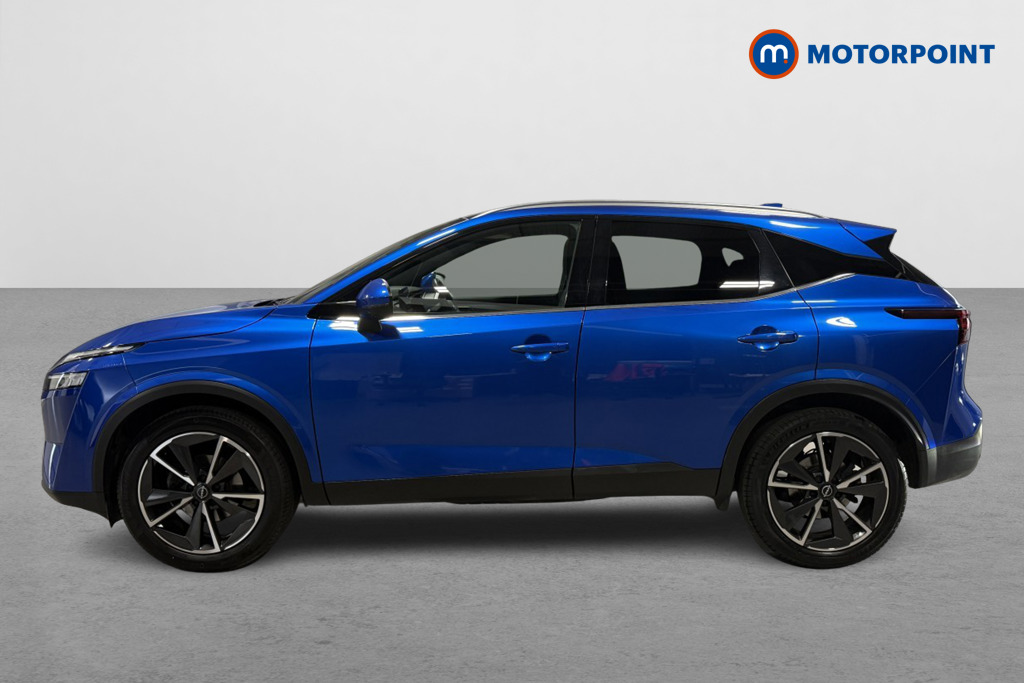 Nissan Qashqai Tekna Manual Petrol SUV - Stock Number (1543664) - Passenger side