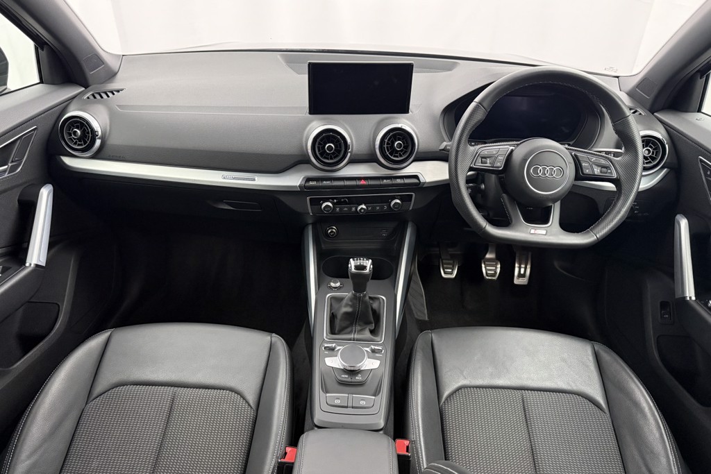 Audi Q2 Black Edition Manual Petrol SUV - Stock Number (1544946) - 2nd supplementary image
