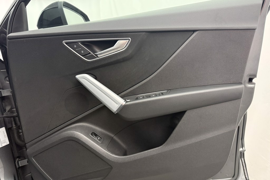 Audi Q2 Black Edition Manual Petrol SUV - Stock Number (1544946) - 19th supplementary image