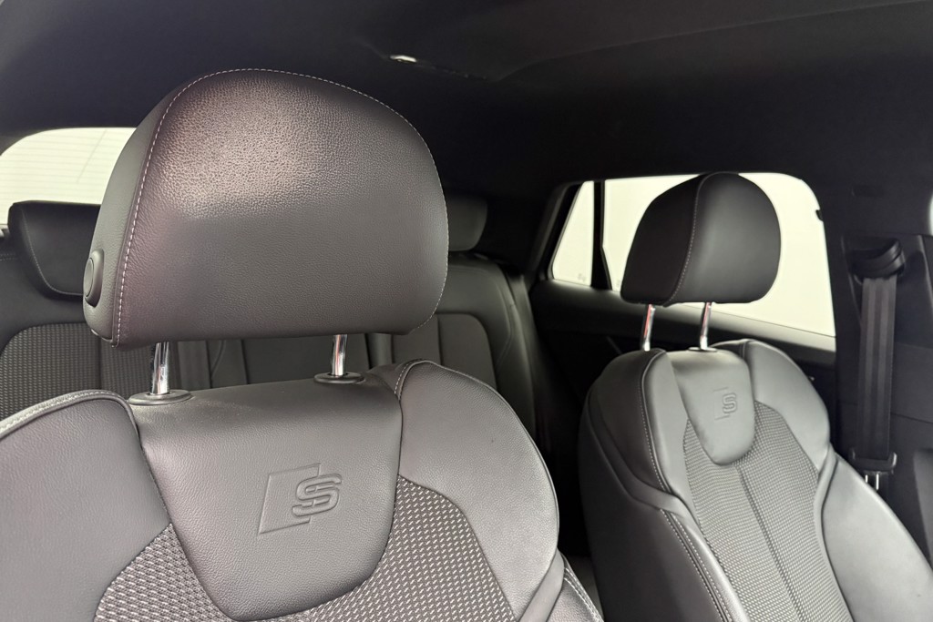 Audi Q2 Black Edition Manual Petrol SUV - Stock Number (1544946) - 22nd supplementary image