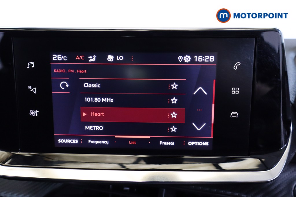 Peugeot 2008 Allure Premium Manual Petrol SUV - Stock Number (1546768) - 5th supplementary image