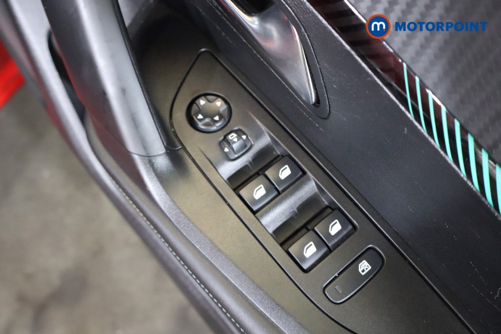 Peugeot 2008 Allure Premium Manual Petrol SUV - Stock Number (1546768) - 15th supplementary image