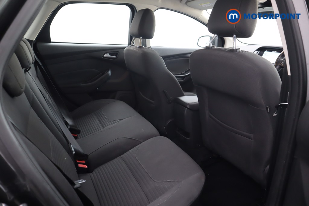 Ford Focus Titanium Manual Petrol Estate - Stock Number (1551931) - 5th supplementary image
