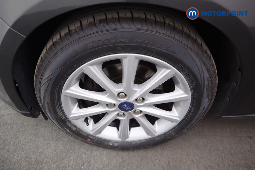 Ford Focus Titanium Manual Petrol Estate - Stock Number (1551931) - 8th supplementary image
