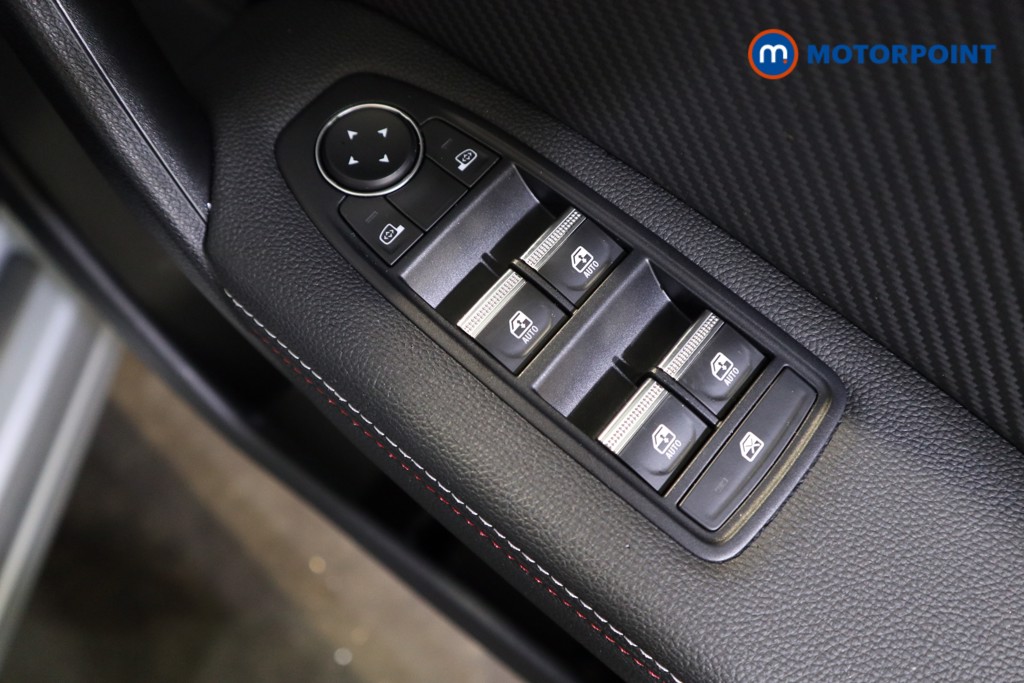 Renault Captur R.S. Line Automatic Petrol SUV - Stock Number (1552038) - 10th supplementary image