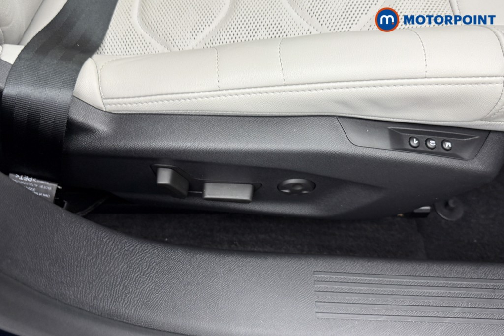 Citroen C5 X Hypnos Automatic Petrol Plug-In Hybrid Hatchback - Stock Number (1552570) - 17th supplementary image