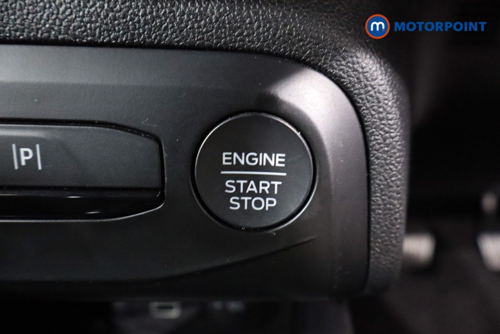 Ford Focus St-Line Manual Petrol Hatchback - Stock Number (1554204) - 13th supplementary image