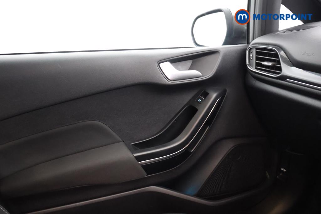 Ford Fiesta Active Edition Manual Petrol-Electric Hybrid Hatchback - Stock Number (1554360) - 8th supplementary image