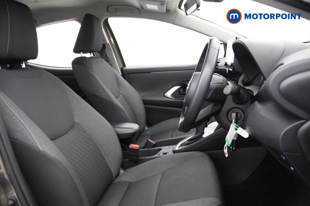 Toyota Yaris Icon Automatic Petrol-Electric Hybrid Hatchback - Stock Number (1554670) - 10th supplementary image