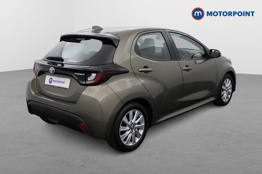 Toyota Yaris Icon Automatic Petrol-Electric Hybrid Hatchback - Stock Number (1554670) - Drivers side rear corner