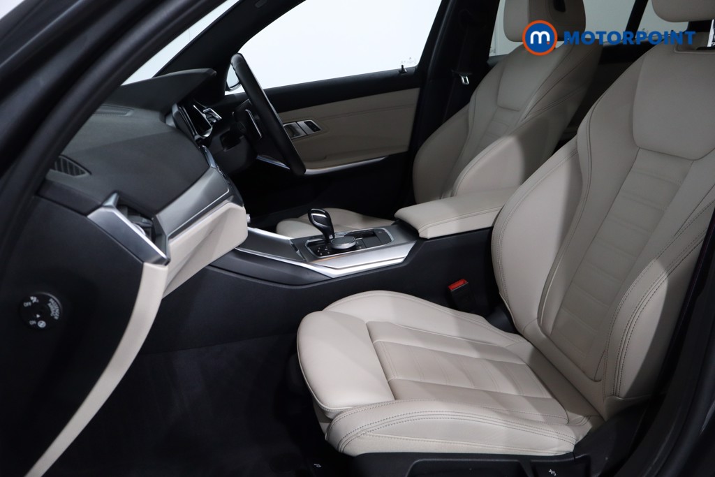 BMW 3 Series M Sport Automatic Petrol Plug-In Hybrid Estate - Stock Number (1554914) - 4th supplementary image
